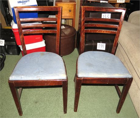 2 Chairs