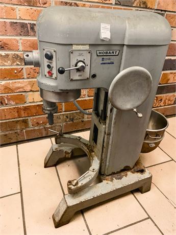 Large Hobart H600 Commercial Floor Mixer W/Bowls & Whisk