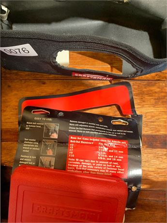 Craftsman Damaged Nut/Bolt-Out Remover Tool Set With Carrying Case