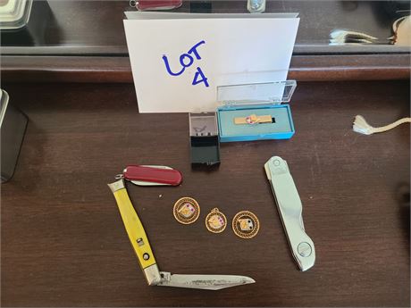 Mixed Gold Filled Service Pins & Pocket Knife Lot: Colonial / Stanley & More