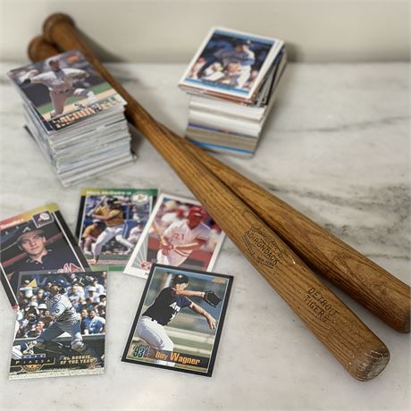 Collection of 80's-90's Common Baseball Cards & 2 Detroit Tigers Souvenir Bats