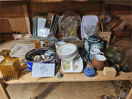 Mixed Kitchen Decor Lot: Bowls / Wheat Pitcher / Decanter & Much More