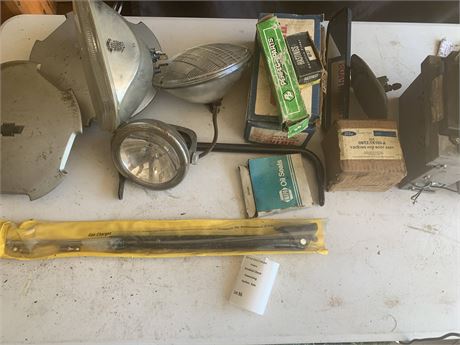 Misc Auto Parts & Radios