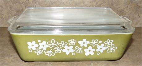 Vintage Pyrex Dish