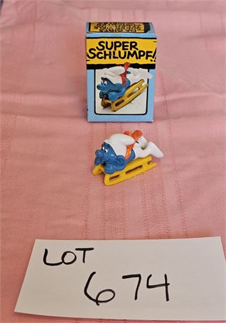 Vintage Original PVC Peyo Schleich Super Smurf