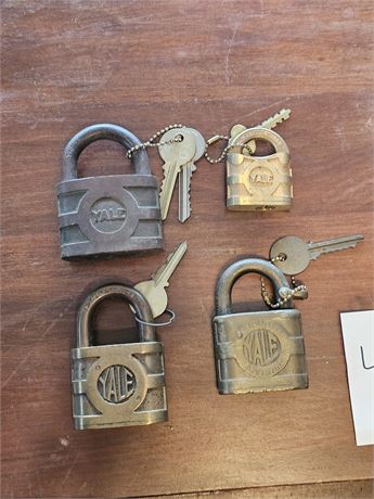 Vintage Yale Pad Lock Lot - Mixed Sizes with Keys