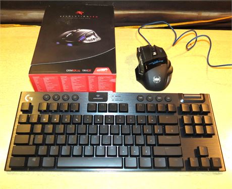 Logitech Wireless Gaming Keyboard, Gaming Mouse