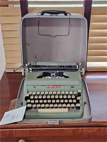 Royal Quiet Deluxe Portable Typewriter