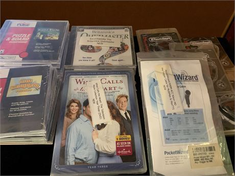 Pocket Wizard, Dunlop Ergo Pickholders, DVDs, Britannica Quizmaster, Puzzles