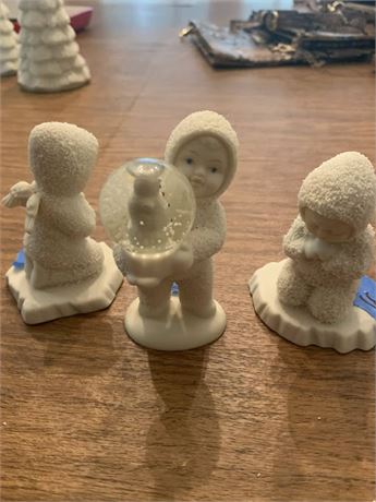 Dept. 56 Snowbabies “Now I Lay Me Down To Sleep” Angel - Two Figurines