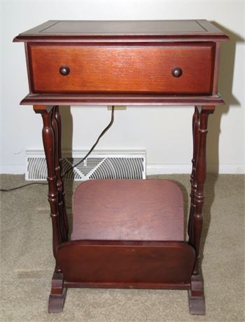 Table With Magazine Rack