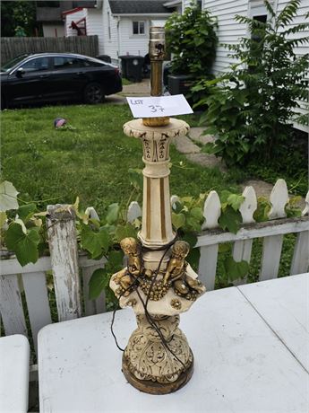 Vintage Chalkware Cherub & Grape Lamp