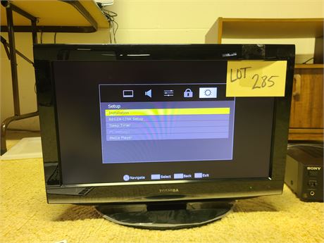 Toshiba 22" LCD HDTV with built-in DVD player Model : 22CV100U