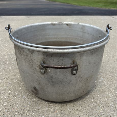 Vintage Commercial Aluminum Maslin Pan, Stock Pot w/ Bail Handle