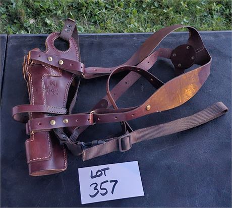 Leather Gun Belt With Holster