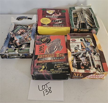 Mixed 1990's Topps, Score & Classic Football Cards