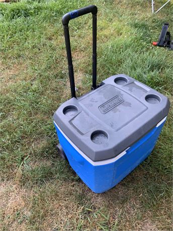 Coleman Cooler/Chiller Insulated 60qt With Wheels & Telescopic Handle