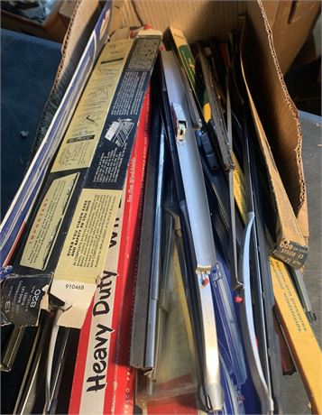 Automotive Windshield Wiper Blade Lot - Anco & More - 1 Box