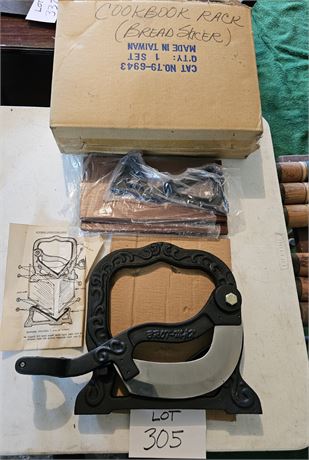 Brot-Max Cast Metal Bread Slicer & Cookbook Rack