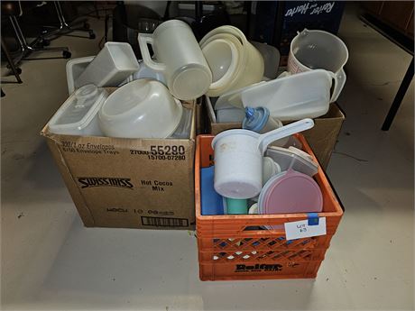 Huge Lot of Mixed Kitchen Storage Containers & Measuring Tools