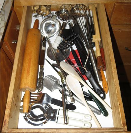 Kitchen Utensils Cleanout