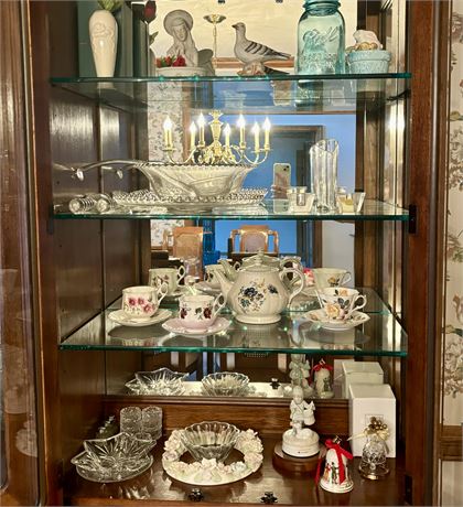 Righ Sided Hutch Cleanout - Collectibles, Teacups & Saucers, Crystal