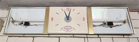 Genesee Beer Sign/Clock