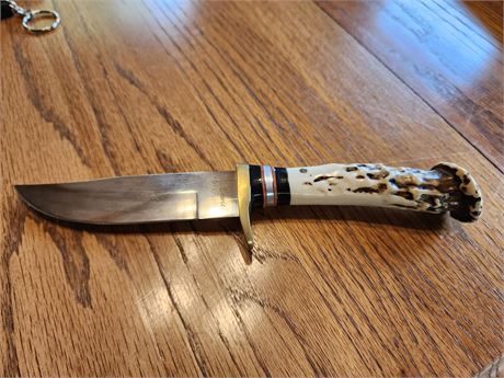 J.Bowie Numbered 914/2200 Antler Handle Knife