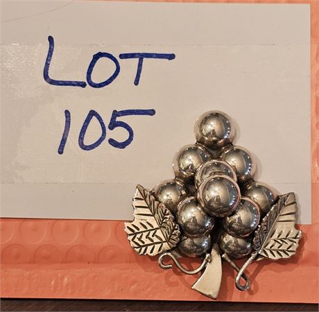 Sterling Taxco Mexico Grape Cluster Brooch 1.11 OZT