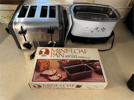 Toaster, Slow Cooker and Mini Loaf Pan set