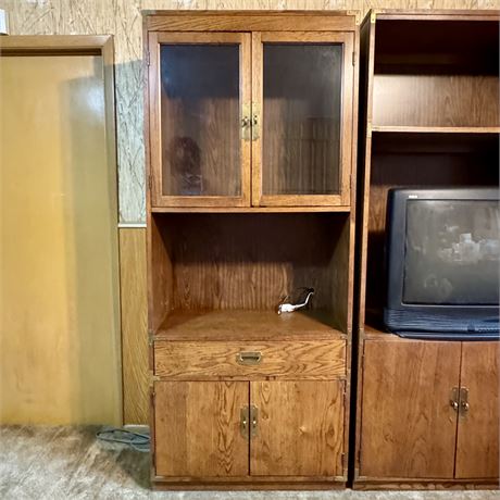 Bernhardt Oak Media Storage and Display Cabinet - 33 x 18 x 78"T