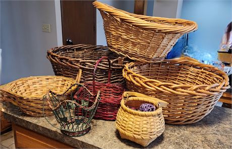 Decorative Baskets Lot