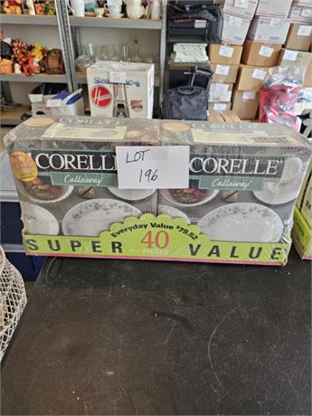 Corelle "Calloway" 40 Piece Set NIB