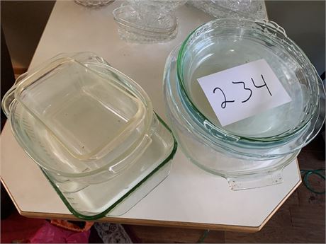 Round/Square Glass Baking Dish Lot