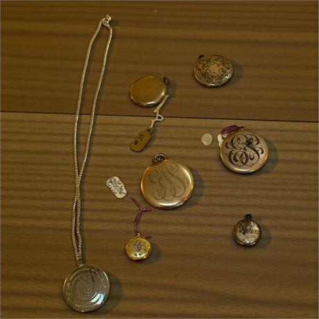 Engraved Round Photo Locket Pendant Lot