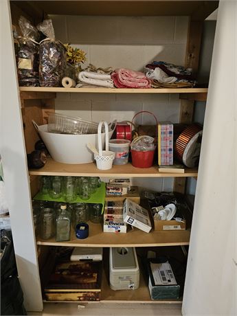 Closet Cleanout:Bath Towels/Potpourri/Mason Jars & Supplies/Tins/Runners & More