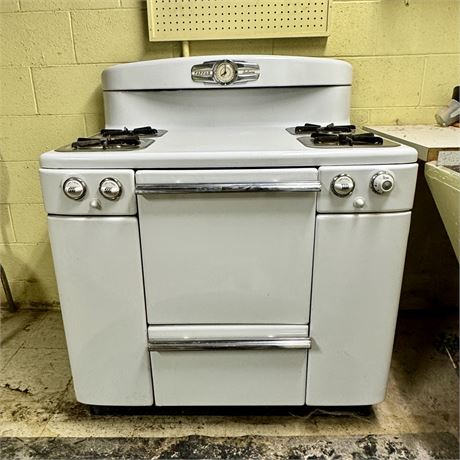 Mid-Century Modern Tappan DeLuxe Oven Model CCG 162