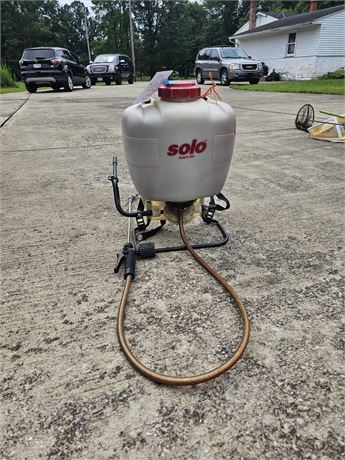 Solo Chemical Sprayer