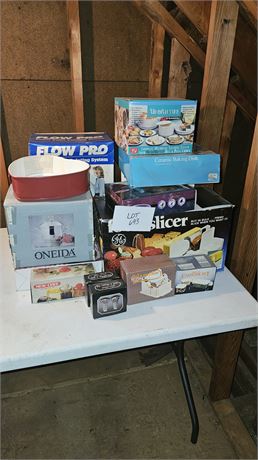 Mixed Lot- GE Food Slicer, New Chef, Flow Pro, Baking Pans & More