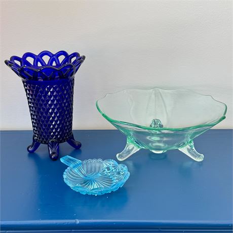 Depression Era Art Glass Bowl, Vase and Salt Dip