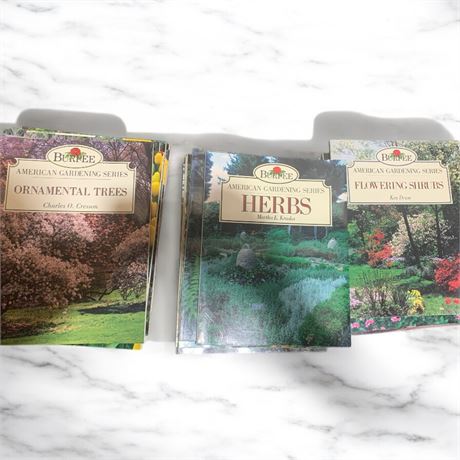 Lot of 16 Burpee American Gardening Series Flowering Guides