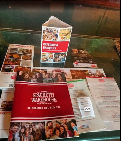 MEMORABILIA LOT - Spaghetti Warehouse Marketing & Menu Lot