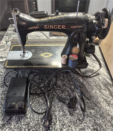 Singer Sewing Machine