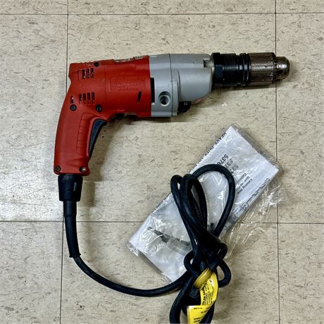 Milwaukee Magnum 1/2" Corded Reversing Hammer Drill