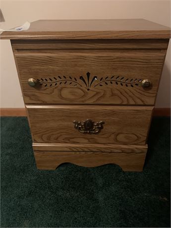 Dark Wood Night Stand With 2 Drawers