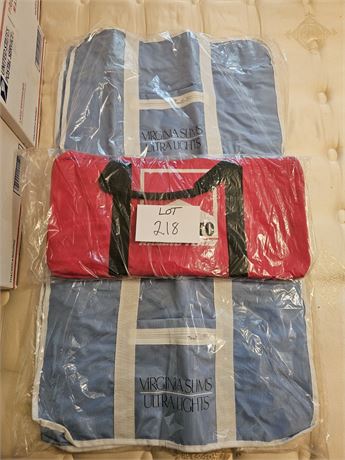Phillip & Morris Mixed Promo's- Totes & Racing Team Travel Bag