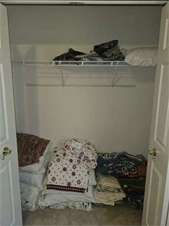 Closet Cleanout- Mixed Pillows, Sheets & Throw Blankets