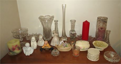 Mixed Lot: Figurines, Candles, Candle Holders