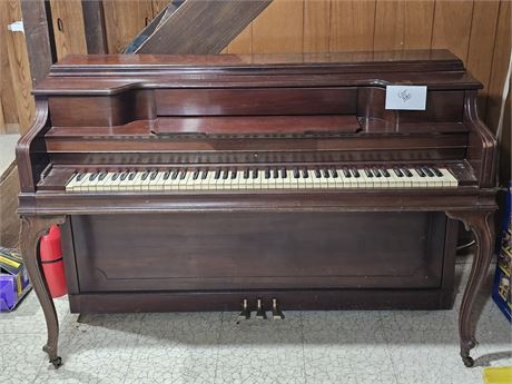 Vintage Janssen Piano