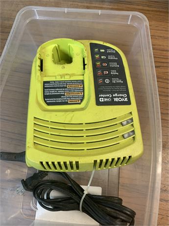 Ryobi One+ 18 Volt Battery Charge Center